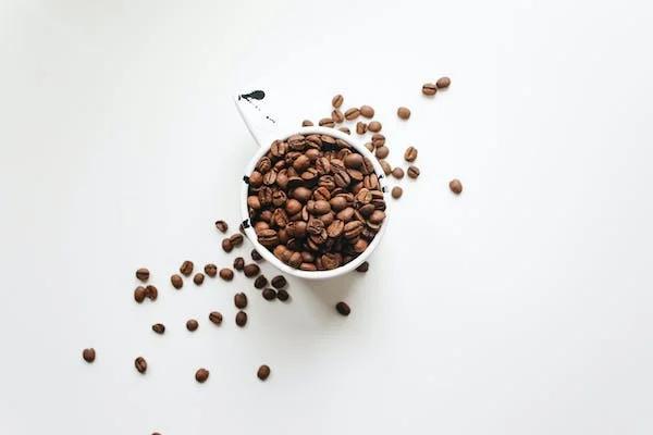 can you eat coffee beans ? A guide and pros and cons